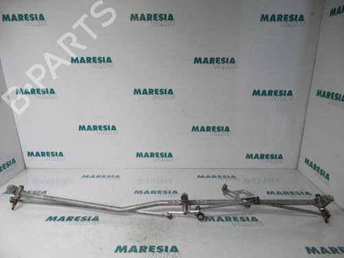 Used Front wipers mechanism PEUGEOT 308 I (4A_, 4C_) 1.6 16V (120 hp) 31524253