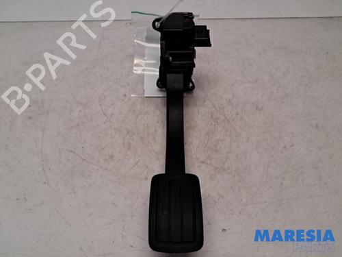 Pedal PEUGEOT 308 SW II (LC_, LJ_, LR_, LX_, L4_) 1.2 THP 110 (110 hp) 31445338