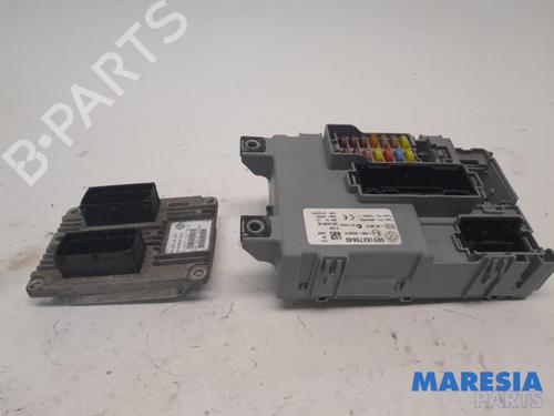 Used Engine control unit (ECU) FIAT 500 (312_) 1.2 (312AXA1A) (69 hp) 31438468
