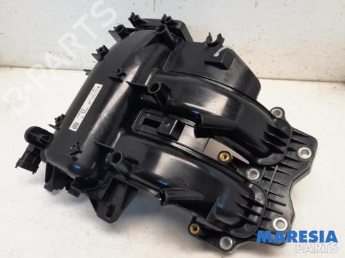 Used Injection rail FIAT PUNTO (199_) 0.9 (101 hp) 31433450