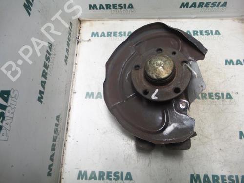 Used Left rear steering knuckle ALFA ROMEO GTV (916_) 2.0 T.SPARK 16V (916.C2__, 916C2C00) (150 hp) 31406073