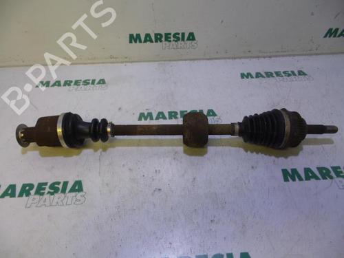 Used Right front driveshaft RENAULT CLIO II (BB_, CB_) 1.2 16V (BB05, BB0W, BB11, BB27, BB2T, BB2U, BB2V, CB05,... (75 hp) 31492862