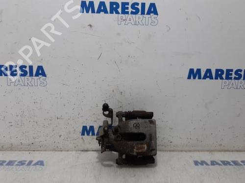 Used Right rear brake caliper PEUGEOT 5008 (0U_, 0E_) 1.6 16V (156 hp) 31400905