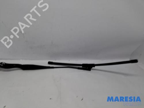 front-windshield-wiper-arm-alfa-romeo-brera-939_-2006-2007-2008-2009-2010-2011-31462809 main image