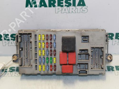 Sikringsdåse FIAT CROMA (194_) 1.9 D Multijet (194AXC1B, 194AXC12) (150 hp) 31526932