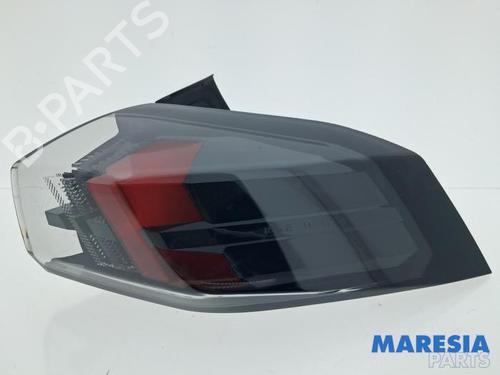 Used Right taillight Right taillight PEUGEOT 2008 II (UD_, US_, UY_, UJ_, UR_, UC_) 1.2 PureTech 100 (USHNK) (101 hp) 32746257 32746257