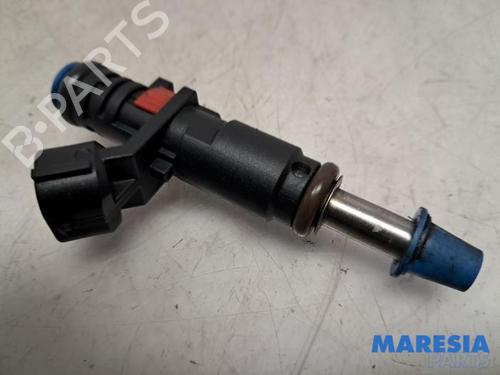 Used Injector PEUGEOT 3008 I MPV (0U_) 1.6 VTi (120 hp) 31502472