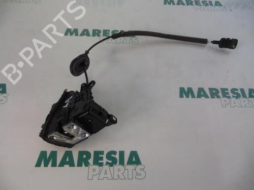 Used Electronic module RENAULT CAPTUR I (J5_, H5_) 0.9 TCe 90 (90 hp) 31528141