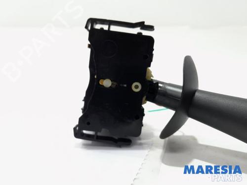 Headlight switch RENAULT ESPACE IV (JK0/1_) 2.0 (JK0A, JK1D, JK0N) | BP31440702I24 