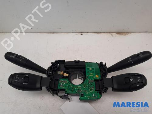 Used Switch PEUGEOT 3008 I MPV (0U_) 1.6 VTi (120 hp) 31434530