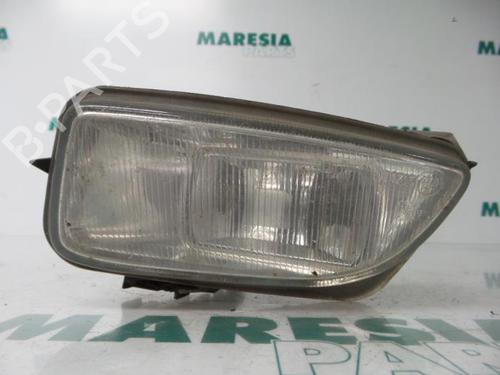 Used Left front fog light CITROËN SAXO (S0, S1) 1.6 VTS (118 hp) 31526574