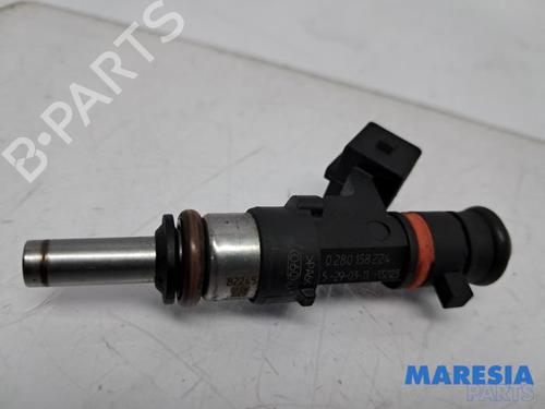 Used Injector ALFA ROMEO GIULIETTA (940_) 1.4 TB (940FXB1A, 940FXB11) (170 hp) 31413000