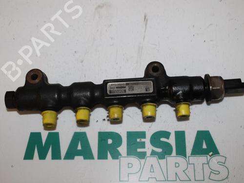 Used Injection rail PEUGEOT 206 Hatchback (2A/C) 1.4 HDi eco 70 (68 hp) 31453887