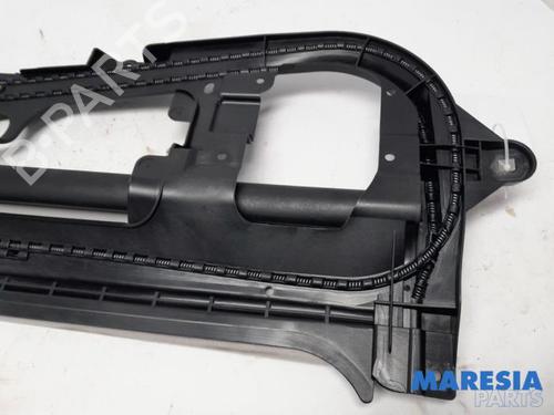 Switch PEUGEOT 3008 I MPV (0U_) 1.6 VTi | BP31477789I30