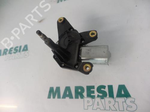 Used Rear wiper motor RENAULT MEGANE II Estate (KM0/1_) 1.9 dCi (KMRG, KM1G, KM0G, KM2C) (120 hp) 31501427