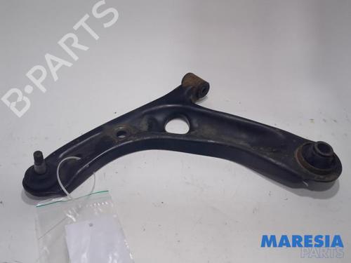 Used Left front suspension arm PEUGEOT 107 (PM_, PN_) 1.0 (68 hp) 31519977