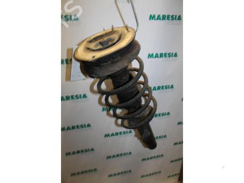 Used Left front shock absorber PEUGEOT 406 (8B) 1.9 TD (90 hp) 31396549