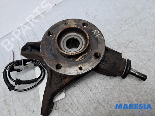 Used Right front steering knuckle Right front steering knuckle PEUGEOT 308 CC (4B_) 1.6 16V (120 hp) 33707799 33707799