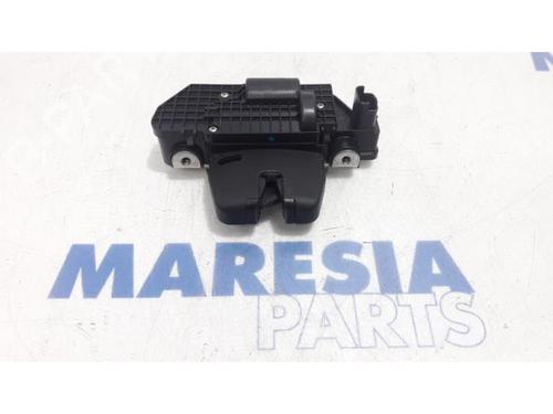 electronic-module-citroen-ds3-sa_-2009-2010-2011-2012-2013-2014-2015-2016-31438369 main image