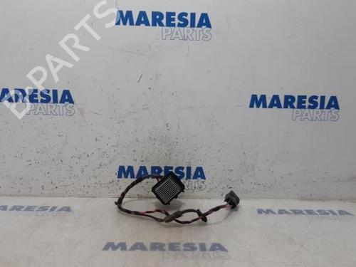 Used Electronic sensor RENAULT TRAFIC III Van (FG_) 1.6 dCi 95 (FGMJ, FGMR) (95 hp) 31472087