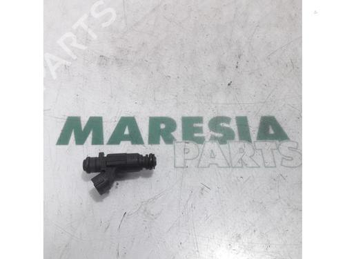 Spreder / Dyse PEUGEOT 208 I (CA_, CC_) 1.0 VTi (68 hp) 31519593