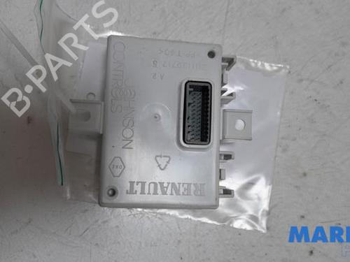 Used Electronic module RENAULT TWINGO III (BCM_, BCA_) 1.0 SCe 70 (71 hp) 31496353