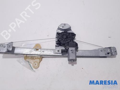 front-right-window-mechanism-renault-clio-iv-grandtour-kh_-2012-2013-2014-2015-2016-2017-2018-2019-2020-2021-31458881 main image