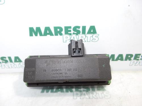 Used Electronic sensor RENAULT LAGUNA II (BG0/1_) 1.8 16V (BG0B, BG0M) (120 hp) 31403505