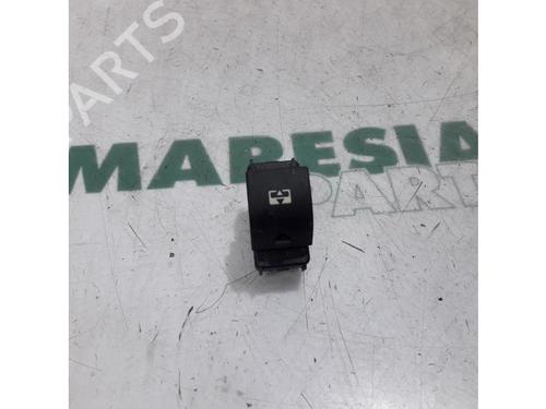 switch-peugeot-3008-i-mpv-0u_-2009-2010-2011-2012-2013-2014-2015-2016-2017-31449542 main image