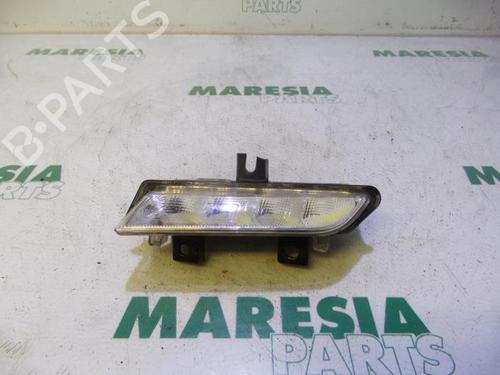 Used Right daytime light RENAULT CLIO IV (BH_) 1.5 dCi 90 (90 hp) 31472318