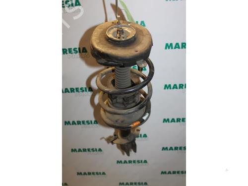 Used Left front shock absorber RENAULT SCÉNIC I MPV (JA0/1_, FA0_) 1.9 dCi (JA05, JA1F) (102 hp) 31430598
