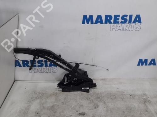 BP31428416O1 main image