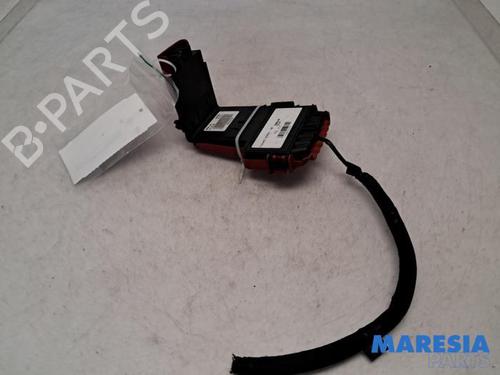 Used Fuse box CITROËN BERLINGO MULTISPACE (B9) 1.6 (90 hp) 31414958