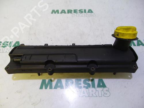 Used Valve cover RENAULT KANGOO Express (FC0/1_) 1.5 dCi (FC07, FC1R) (65 hp) 31536734