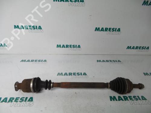 Used Right front driveshaft RENAULT SCÉNIC I MPV (JA0/1_, FA0_) 2.0 16V RX4 (139 hp) 31486026
