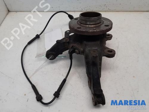 Used Left front steering knuckle RENAULT CLIO IV Grandtour (KH_) 0.9 TCe 90 (90 hp) 31524329