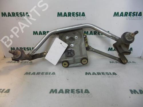Used Front wipers mechanism RENAULT ESPACE III (JE0_) 2.0 (139 hp) 31474062
