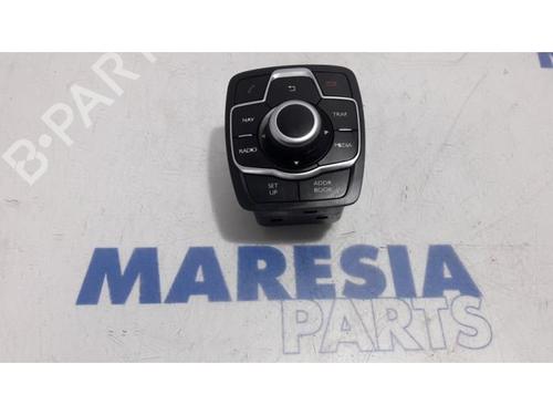 Used Display monitor PEUGEOT 508 SW I (8E_) 1.6 HDi (115 hp) 31422094