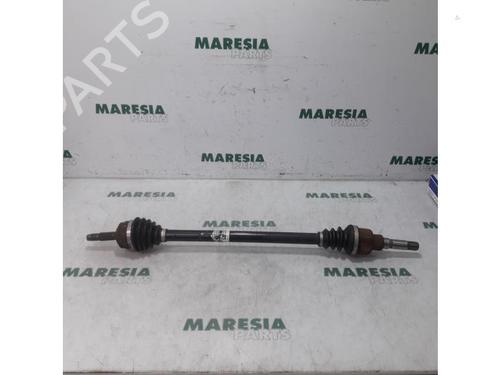 Used Right front driveshaft PEUGEOT 208 I (CA_, CC_) 1.0 VTi (68 hp) 31453274