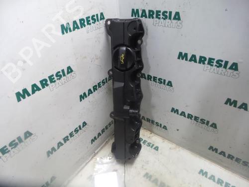 Used Valve cover CITROËN XSARA Break (N2) 1.6 16V (109 hp) 31487131