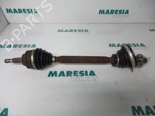Used Left front driveshaft RENAULT SCÉNIC I MPV (JA0/1_, FA0_) 1.8 16V (JA12, JA1R, JA1M, JA1A) (115 hp) 31460555