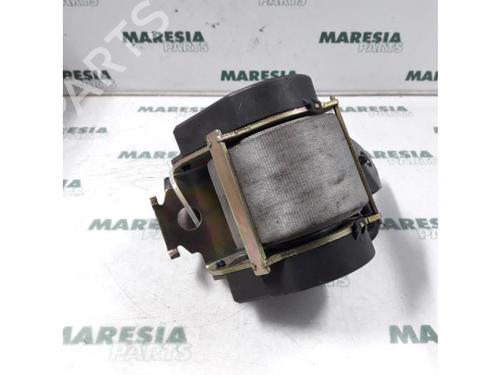 Used Rear right seatbelt RENAULT SCÉNIC I MPV (JA0/1_, FA0_) 2.0 16V (JA1B, JA1D, JA0C) (139 hp) 31508401
