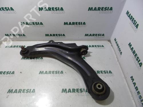left-front-suspension-arm-renault-scenic-ii-jm01_-2003-2004-2005-2006-2007-2008-2009-2010-31477652 main image