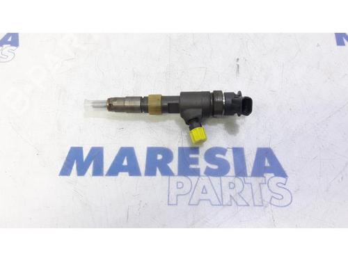Used Injector PEUGEOT 308 SW II (LC_, LJ_, LR_, LX_, L4_) 1.6 BlueHDi 120 (120 hp) 31449964