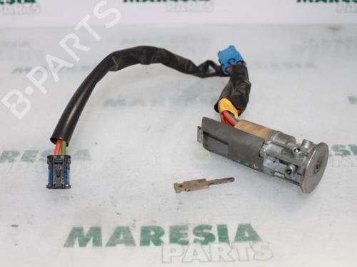 Used Ignition barrel PEUGEOT 206 CC (2D) 2.0 S16 (136 hp) 31518924
