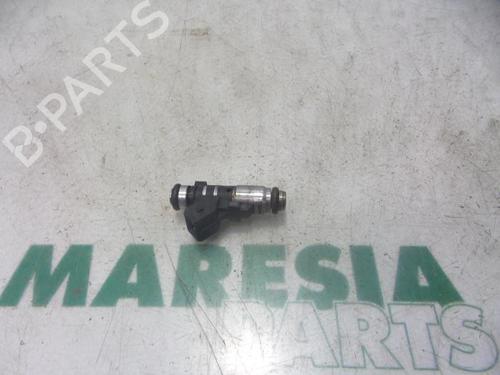 injector-peugeot-106-ii-1a_-1c_-1996-1997-1998-1999-2000-2001-2002-2003-2004-2005-31439359 main image
