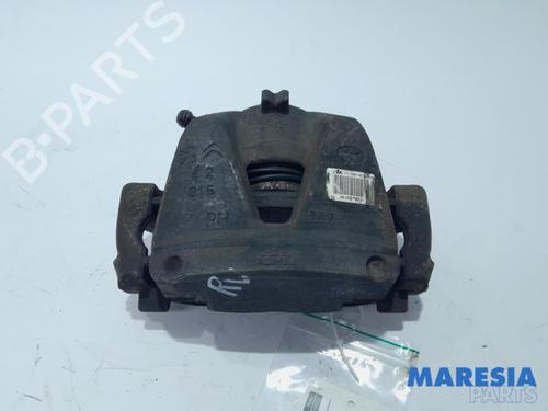 Used Right front brake caliper PEUGEOT EXPERT Van (V_) 2.0 BlueHDi 120 (122 hp) 31469750