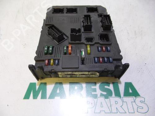 Used Fuse box PEUGEOT 206 Hatchback (2A/C) 1.1 i (60 hp) 31399508