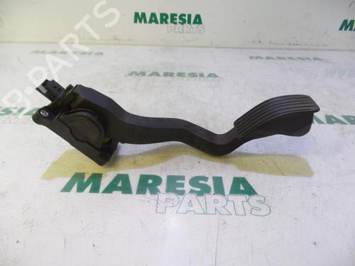 electronic-module-peugeot-307-break-3e-2002-2003-2004-2005-2006-2007-2008-2009-31432847 main image