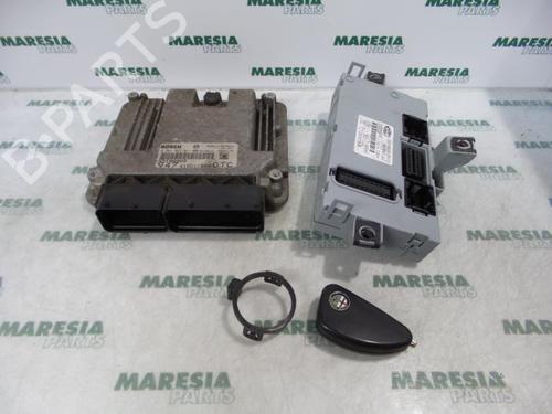 Used Engine control unit (ECU) ALFA ROMEO GT (937_) 1.9 JTD (937CXN1B) (150 hp) 31518016